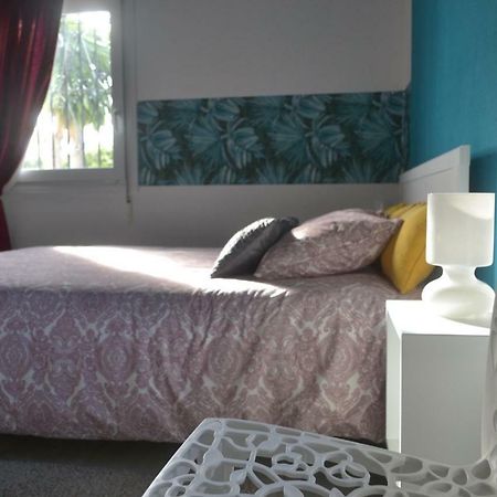 Casa Luz Del Faro Bed & Breakfast 밀야스코스타 외부 사진