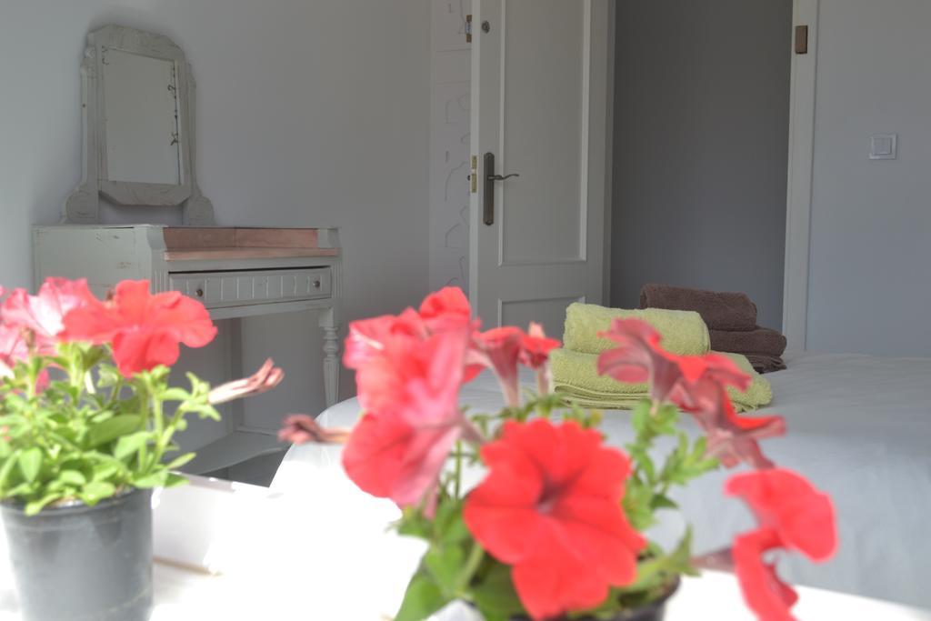 Casa Luz Del Faro Bed & Breakfast 밀야스코스타 외부 사진
