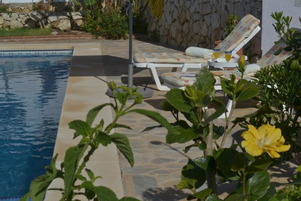 Casa Luz Del Faro Bed & Breakfast 밀야스코스타 외부 사진