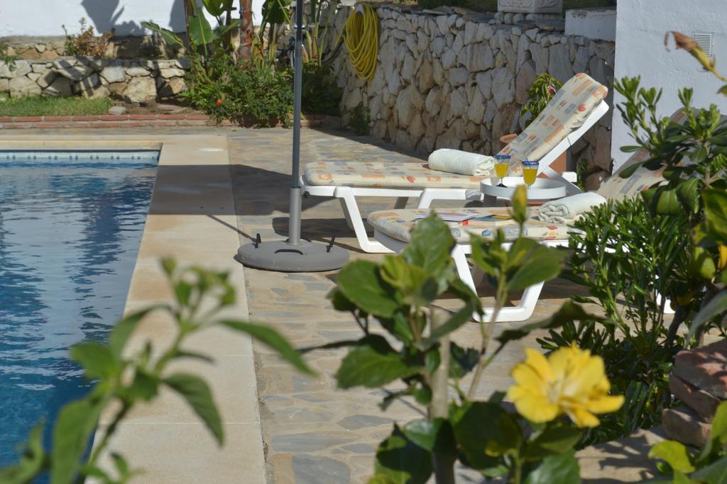 Casa Luz Del Faro Bed & Breakfast 밀야스코스타 외부 사진